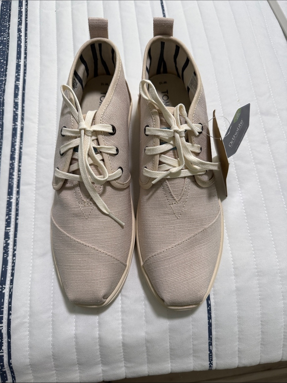 TOMS Women’s Casual Lace-Up Sneakers in Light Beige